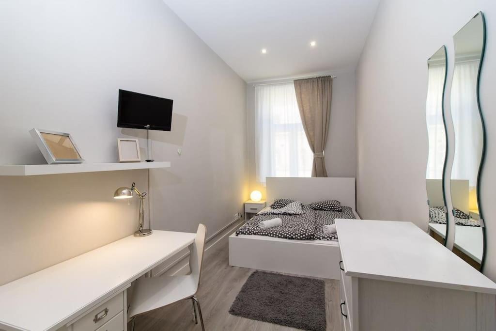 Cityscape Budget Thokoly Apartmán